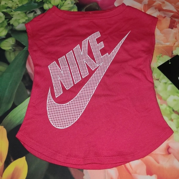 Nike Other - Nwt new nike top shirt girls 12 months new